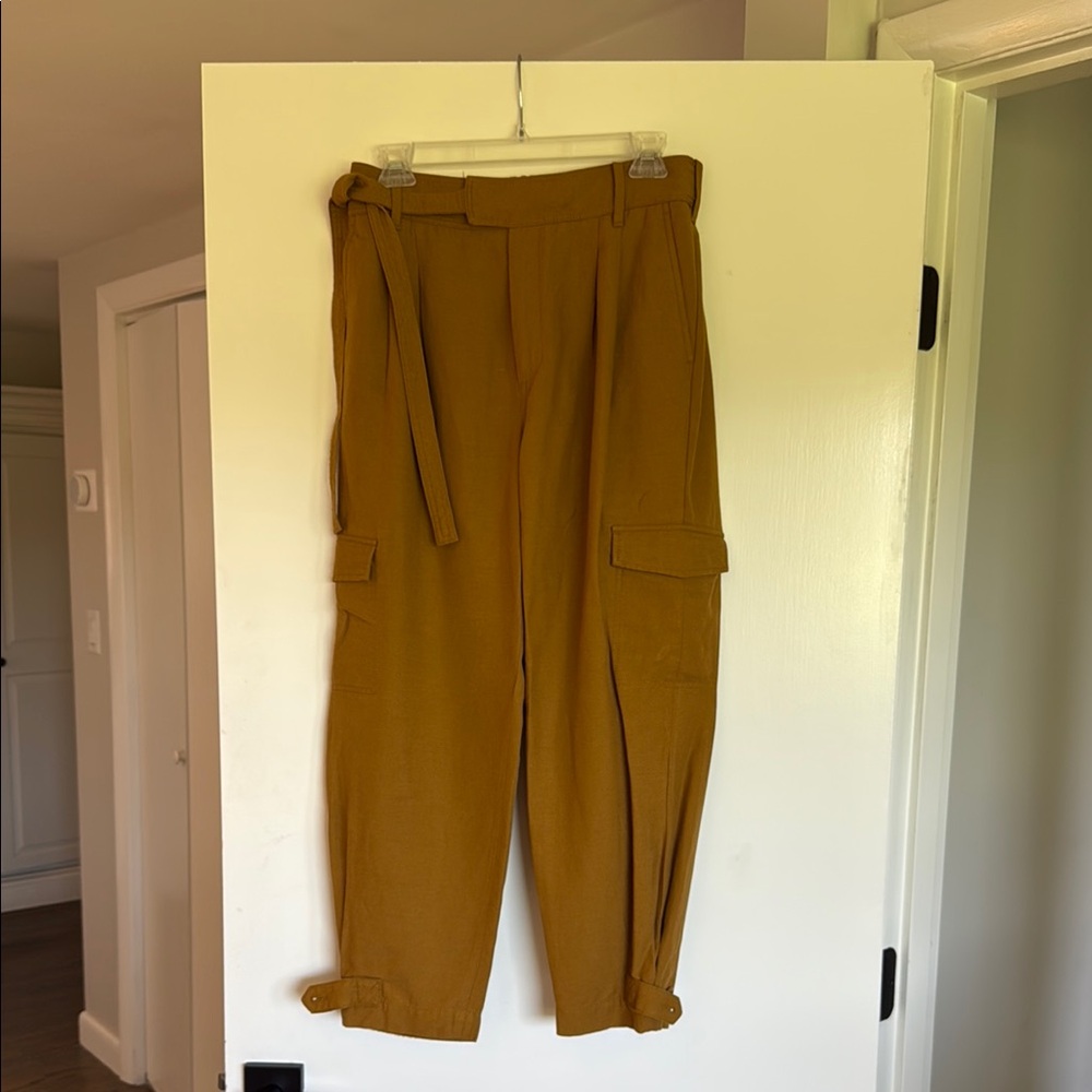 Banana Republic Cargo Pants